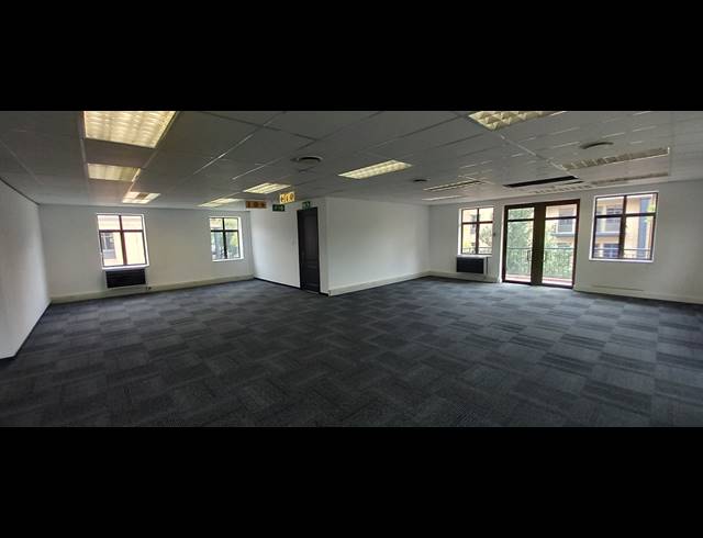 349M² OFFICE TO LET IN MORNINGSIDE